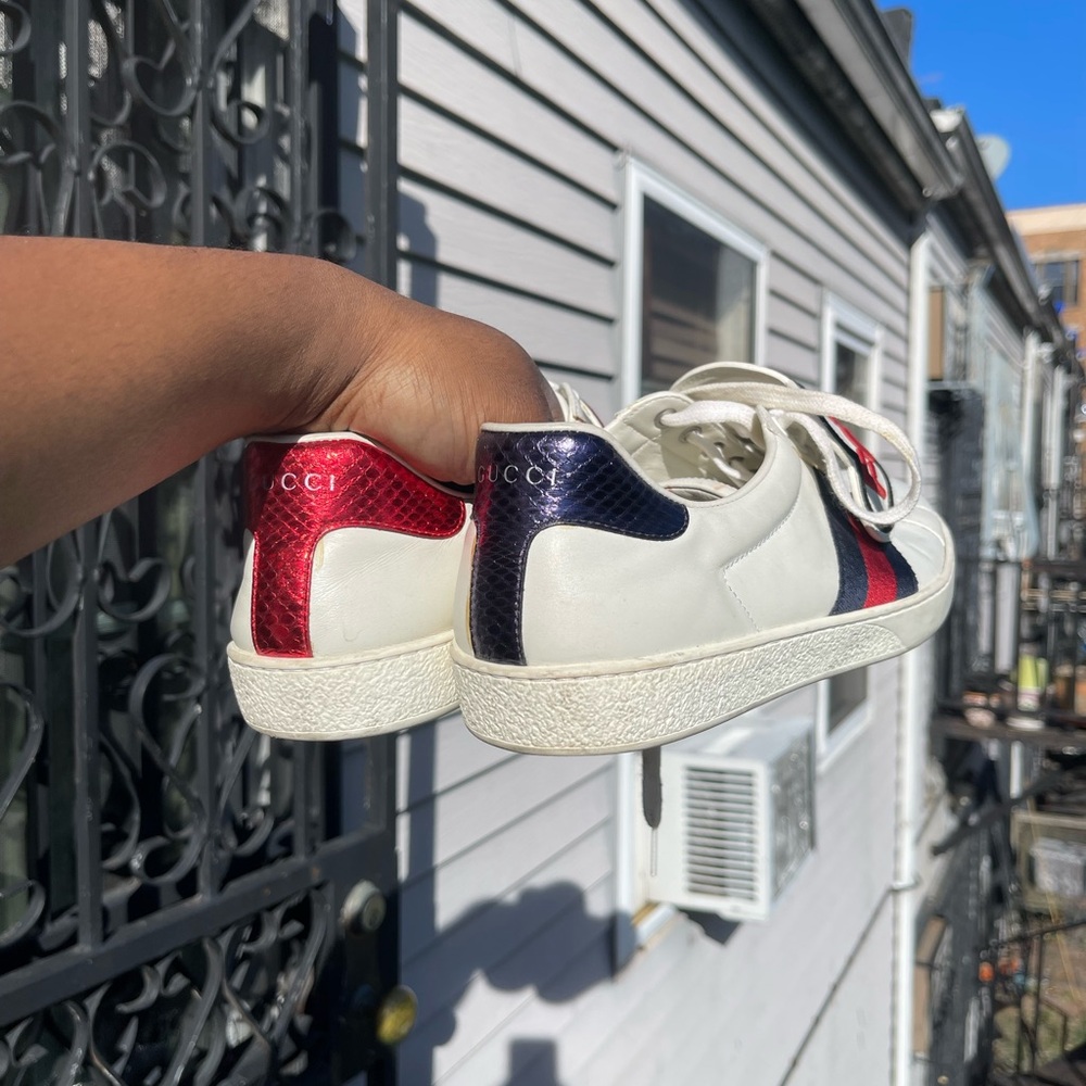 Gucci Sneakerss - Picture 2 of 11